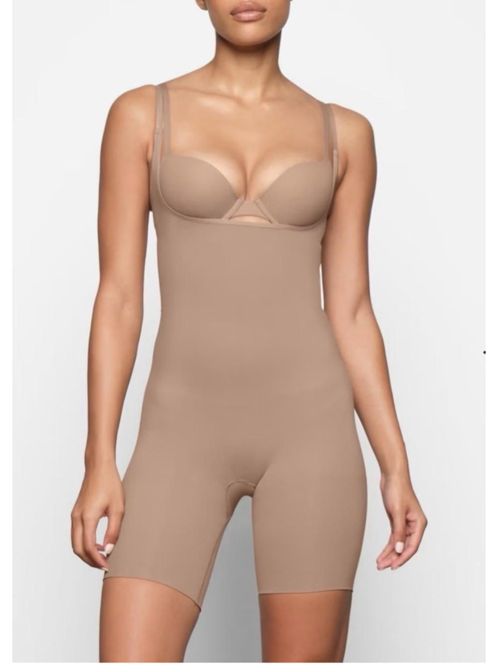 Skims Seamless Sculpt Open Bust Bodysuit Butt Lifting Mid Thigh Short Clay Small